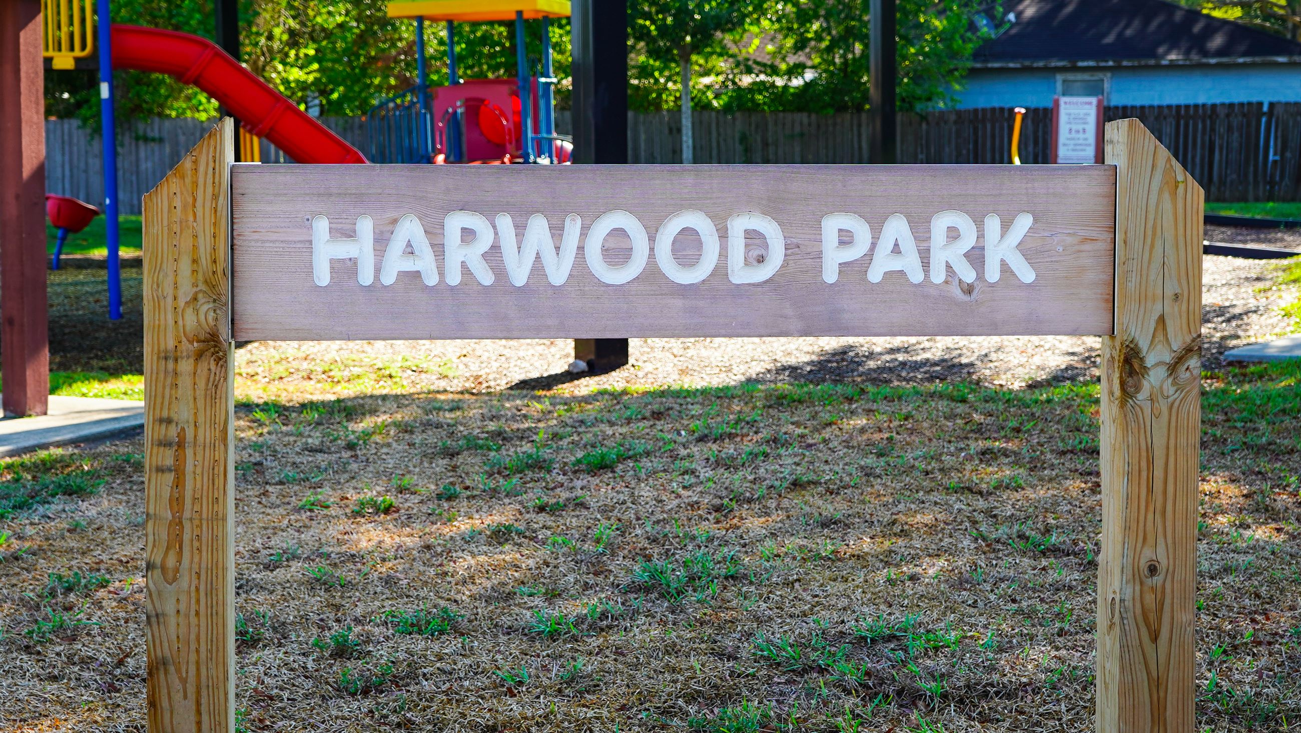 Harwood Park Entry Sign